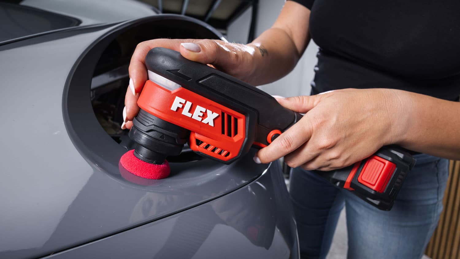 FLEX PXCE 18-EC being used to polish a small area of paintwork as part of a spot repair.