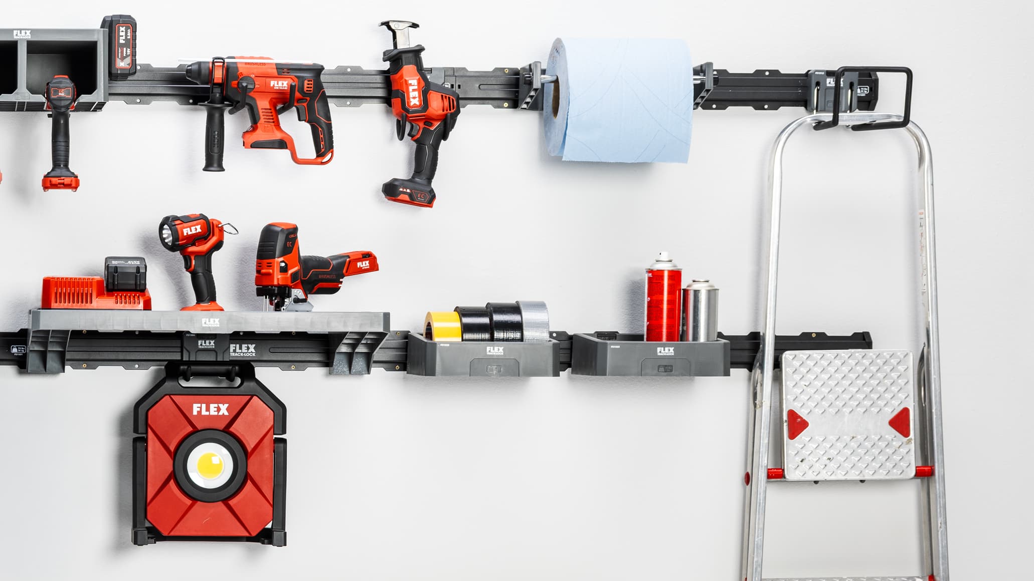Tools, accessories and consumables organised with the FLEX TRACK LOCK tool organisation system